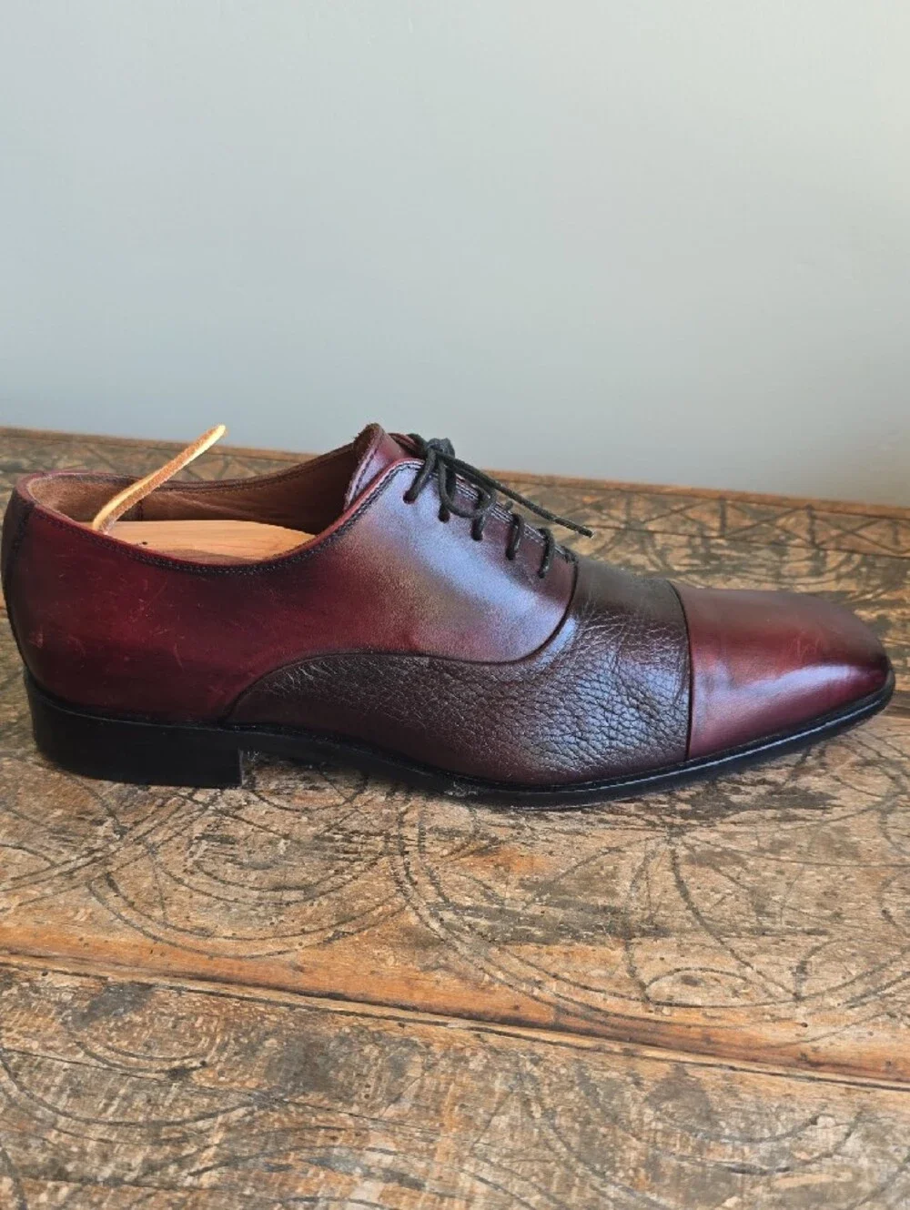 Massimo Matteo Two-Tone Cap-Toe Oxfords in Burgundy and Dark Burgundy